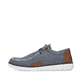 Blaue Rieker Herren Slipper 08600-12 mit einem Gummizug sowie Extraweite H. Schuh Außenseite.