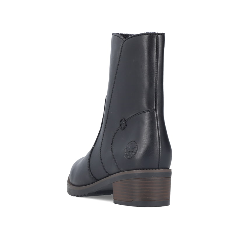 Schwarze Rieker Damen Kurzstiefel Y0581-00 mit modernen Ziernähten. Schuh von hinten.