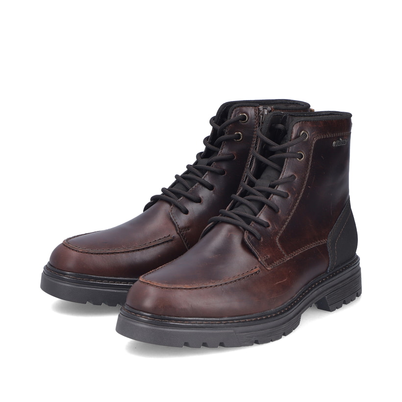 Braune Rieker Herren Schnürstiefel F2710-26 aus Glattleder. Schuhpaar seitlich schräg.