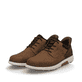 Braune Rieker Herren Slipper B3357-24 mit easy Hineinschlüpf-Möglichkeit. Schuhpaar seitlich schräg.