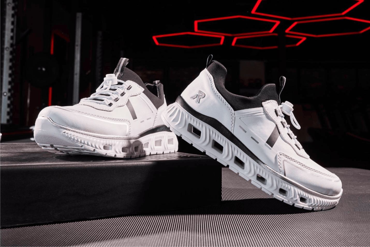 Baskets basses véganes edina m6062-80 de Rieker.