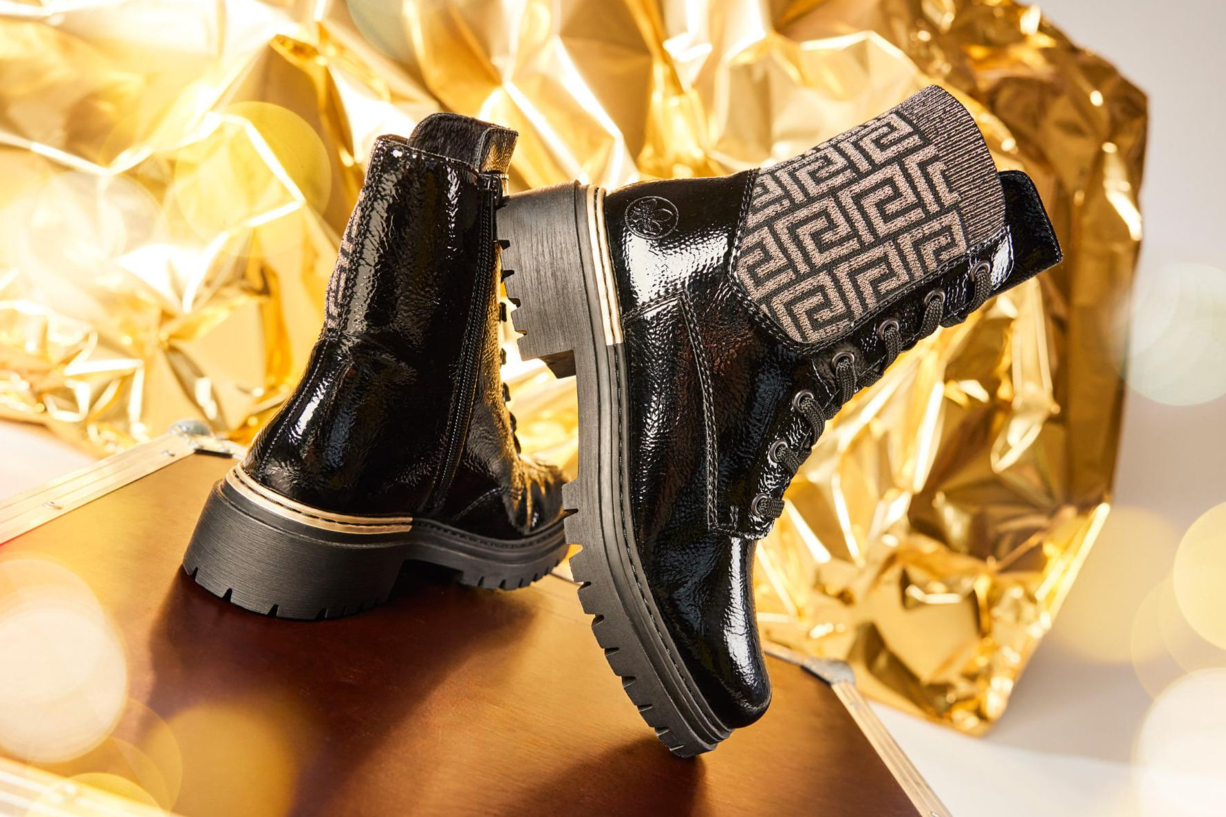 Des biker boots noirs 72607-00 de Rieker.