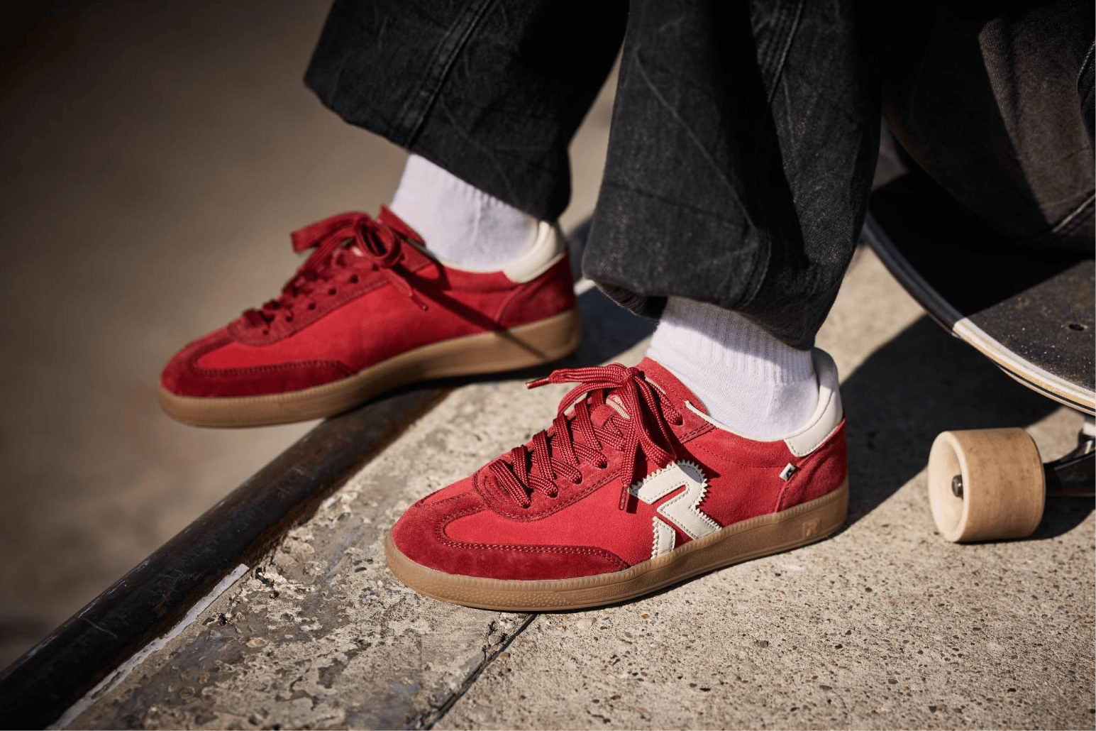 Baskets basses San Diego w2200-33 de Rieker.